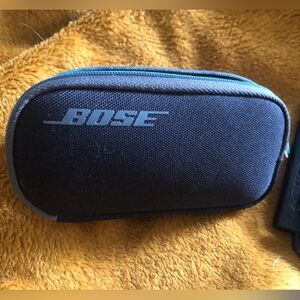 Bose Quiet Comfort earbuds